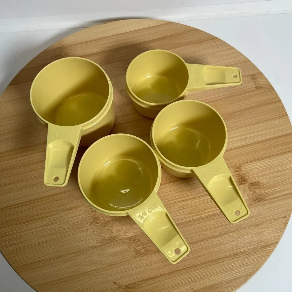 Vintage Tupperware Yellow Measuring Cup Set Plastic Baking Cooking